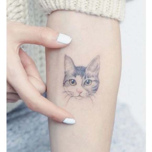 Meet your Posher, Sara - Picture 1 of 1